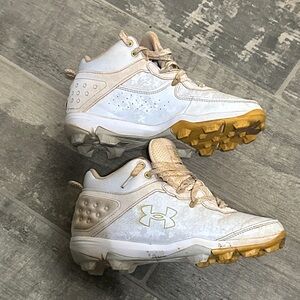 Under Armour Kids' White and Gold Baseball Cleats